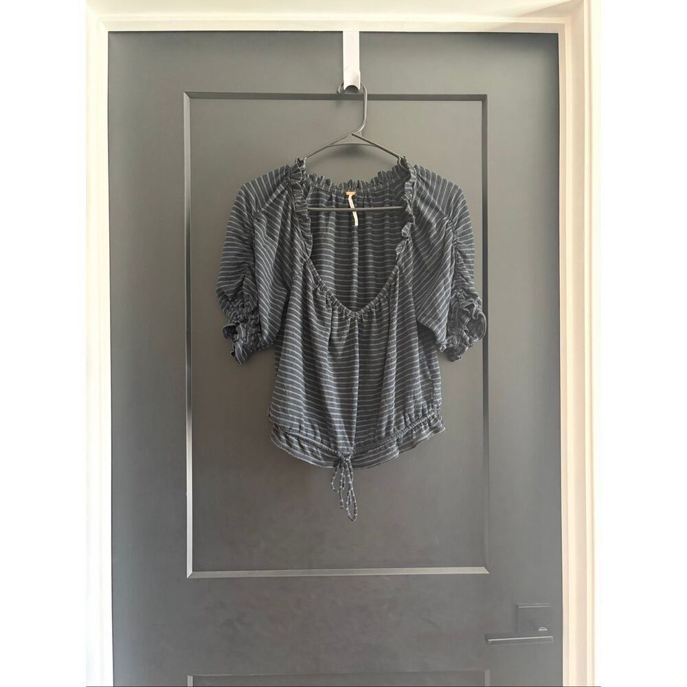 Free People Dorothy Puff Sleeve Striped Peasant Crop Blouse Ruffle Tie Size S